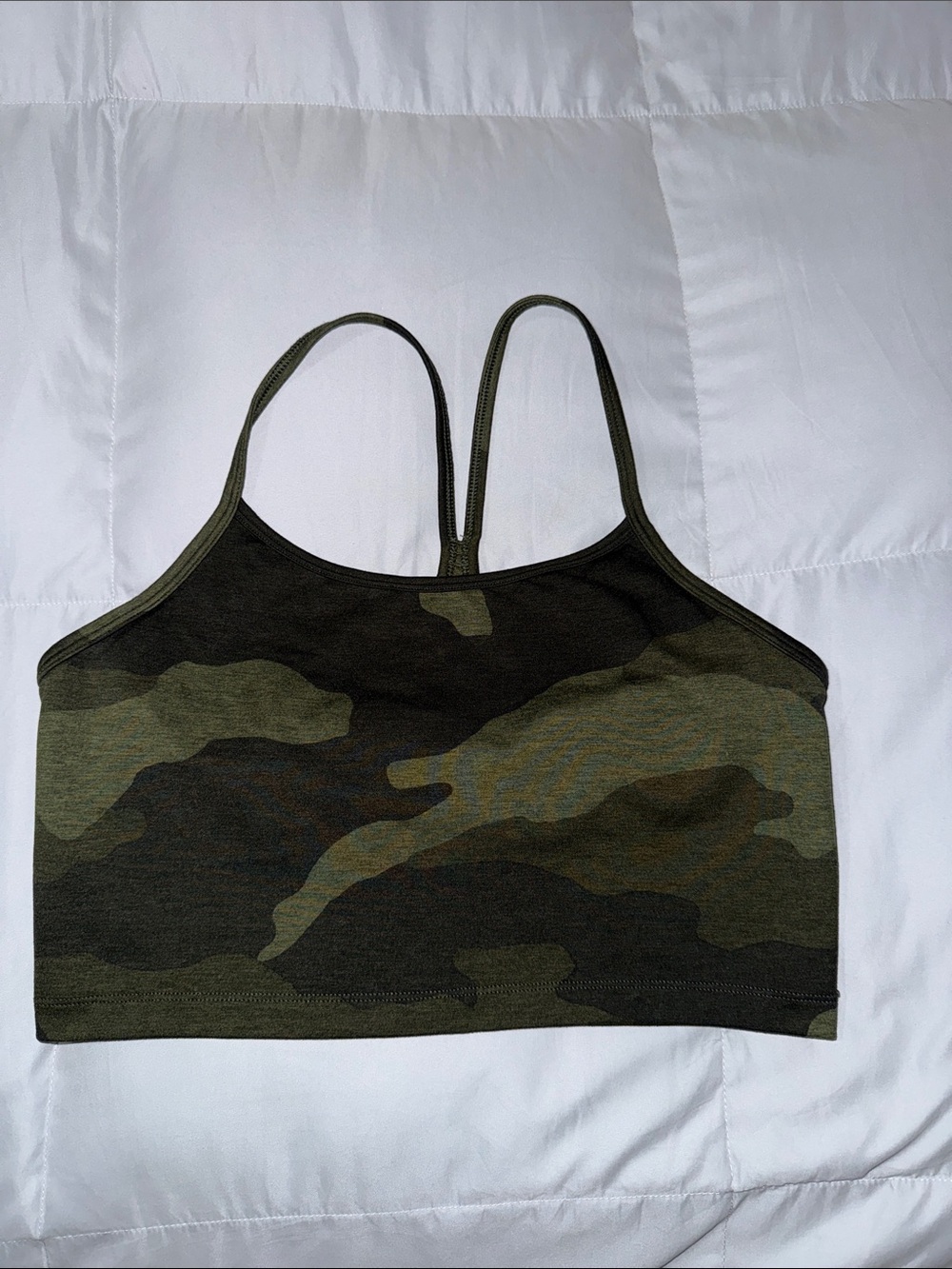 The hugger longline sports bra OFFLINE size M